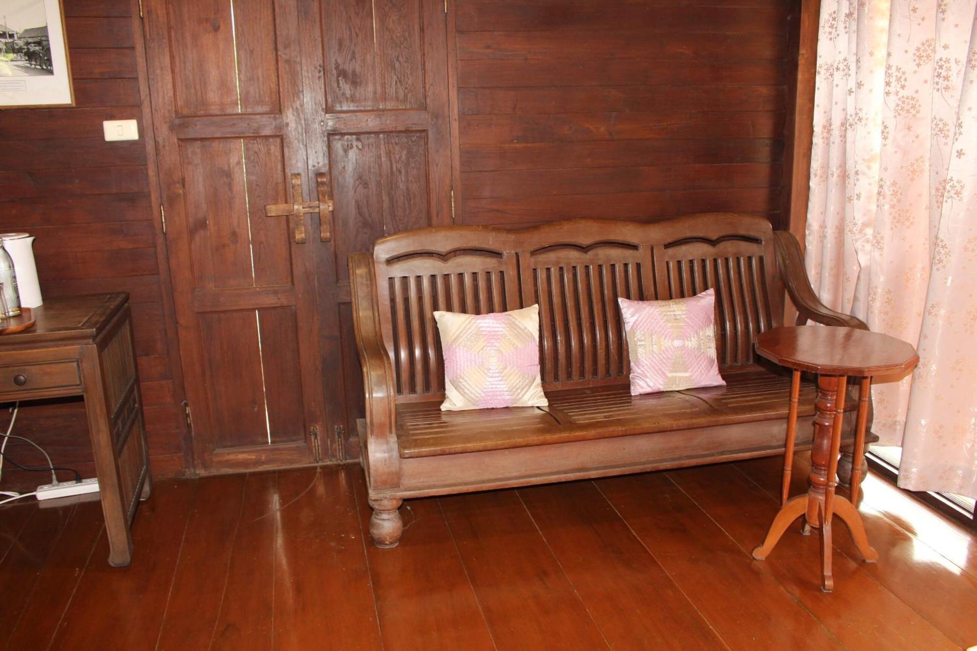 Capital O 75421 Baan Singkham Boutique Resort チエンマイ エクステリア 写真